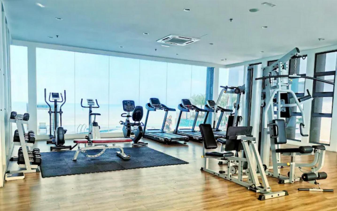 Leisure2 Imperium Residence Kuantan Seaview Studio Luaran gambar