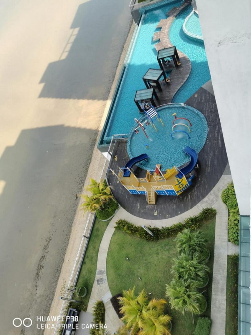 Leisure2 Imperium Residence Kuantan Seaview Studio Luaran gambar